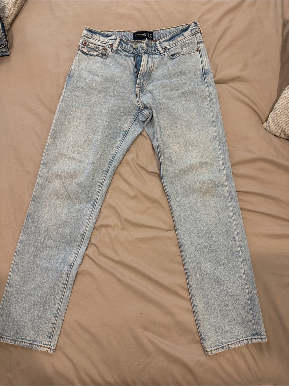 Light Wash Men’s Jeans - Classic Straight Fit